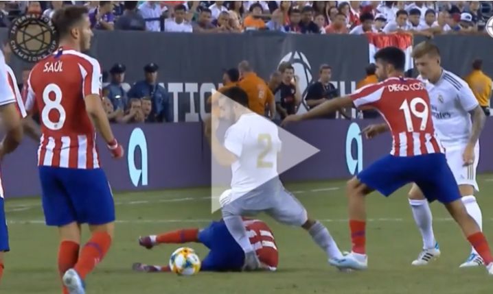 ZA TO Diego Costa WYLECIAŁ z boiska z Realem Madryt! [VIDEO]